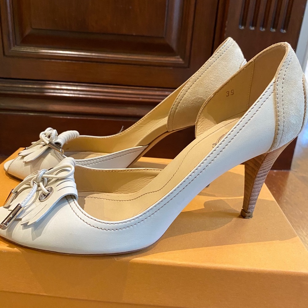 TODS Ivory/ beige 2 Tone Open Toe Heel w/ box 39 - Picture 4 of 10